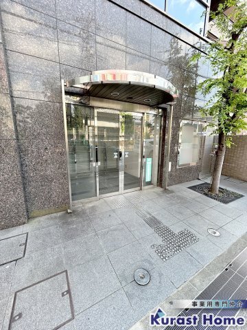 拡大写真:羽曳野市栄町 3階3のエントランス