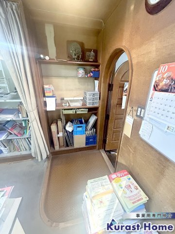 拡大写真:法善寺4丁目店舗住居 1階1の内装