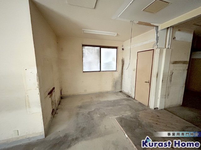 拡大写真:MINAMIビル 白鳥2丁目路面テナント 1階101の内装