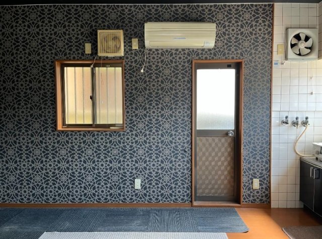 拡大写真:法善寺2丁目店舗付き住居 1階1の内装