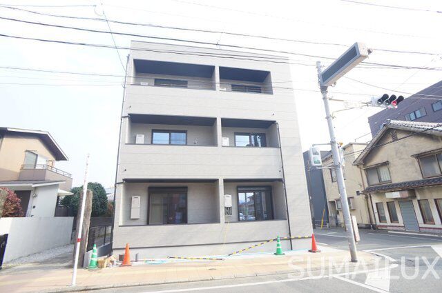 SunMark 京町本丁の外観