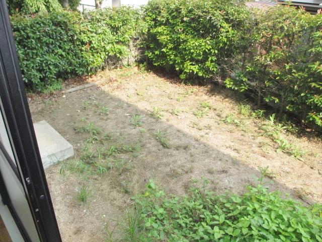 拡大写真:熊本市南区出仲間5丁目 1階101の庭
