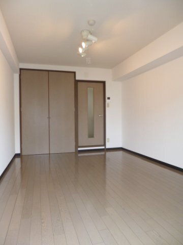 拡大写真:熊本市中央区九品寺1丁目 5階503の居間