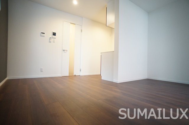 拡大写真:SunMark 京町本丁 2階202の居間