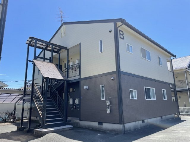 拡大写真:熊本市南区合志2丁目 2階202の玄関