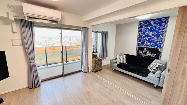 拡大写真:熊本市西区二本木2丁目 8階807の居間