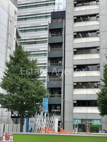 中央区日本橋3丁目の外観