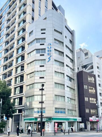 中央区新川2丁目の外観