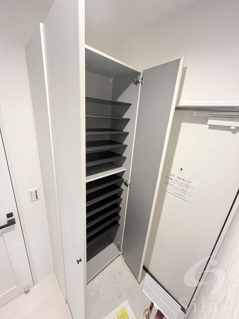 拡大写真:東大阪市柏田本町 2階201の内観