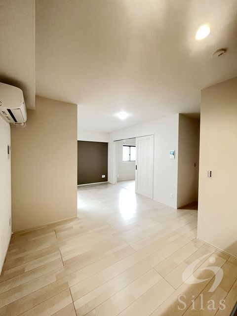拡大写真:東大阪市柏田本町 2階201の内観