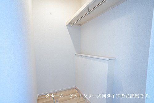 拡大写真:モンレーヴみのり 1階103の大きなものも収納できそうです