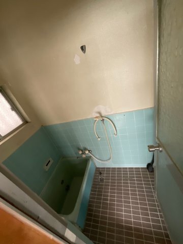 拡大写真:魚住町西岡貸家 1の風呂