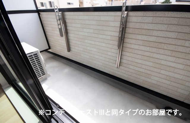 拡大写真:ヒカルサ加古川別府 1階103のバルコニー付きです