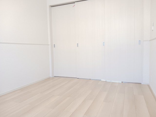 拡大写真:PUNANA 2階202の中はこのようになっています