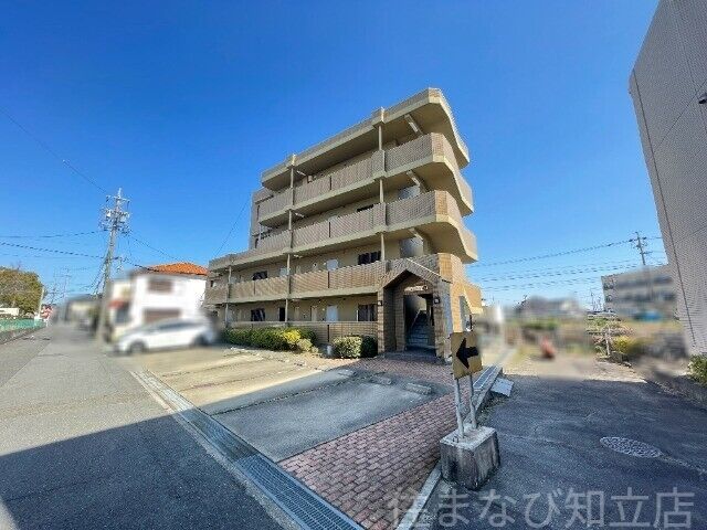 拡大写真:リアン久米 3階302の建物外観