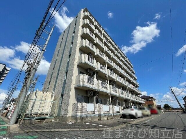 パレス 三宝の外観