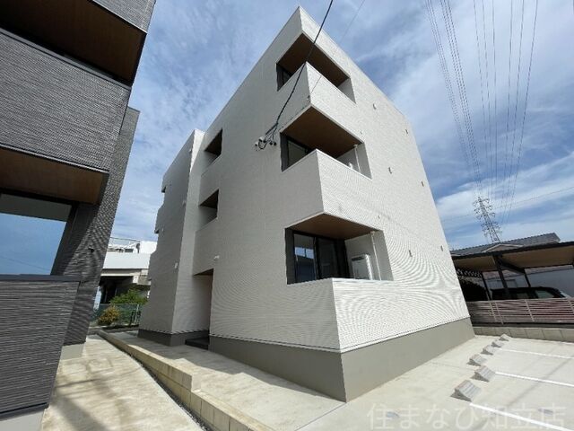 拡大写真:Jack kamishigeharaⅡ 1階102の建物外観
