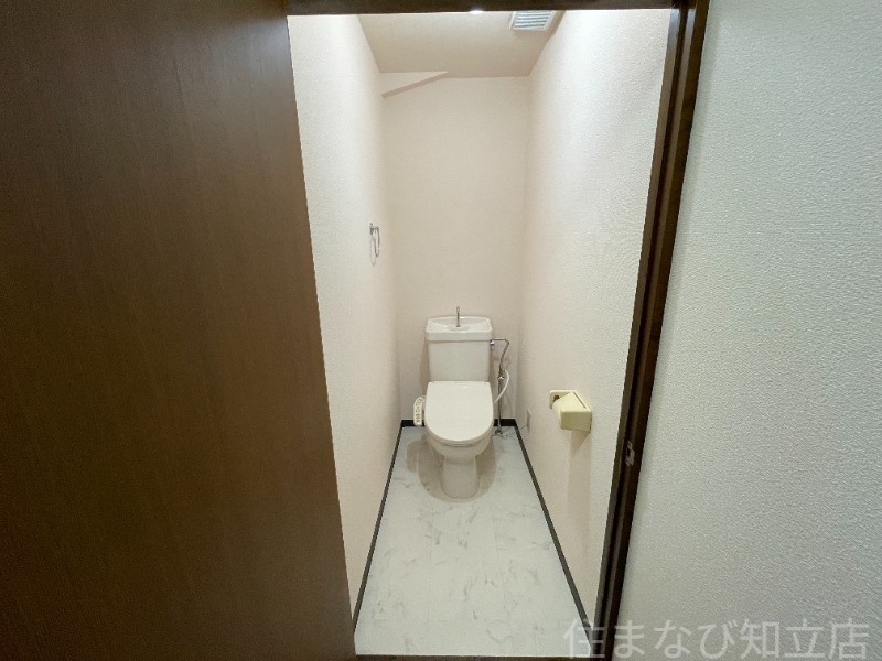拡大写真:サンライフ弁天 3階305のトイレ