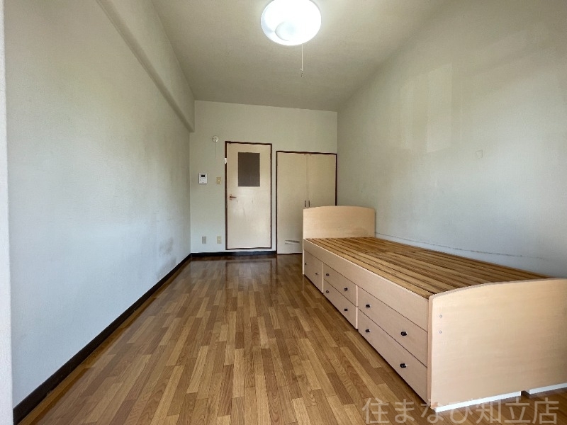 拡大写真:パレス 三宝 6階608の別部屋写真