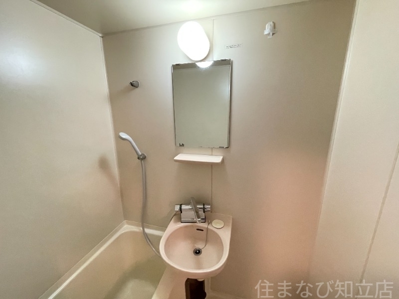 拡大写真:パレス 三宝 6階608の別部屋写真
