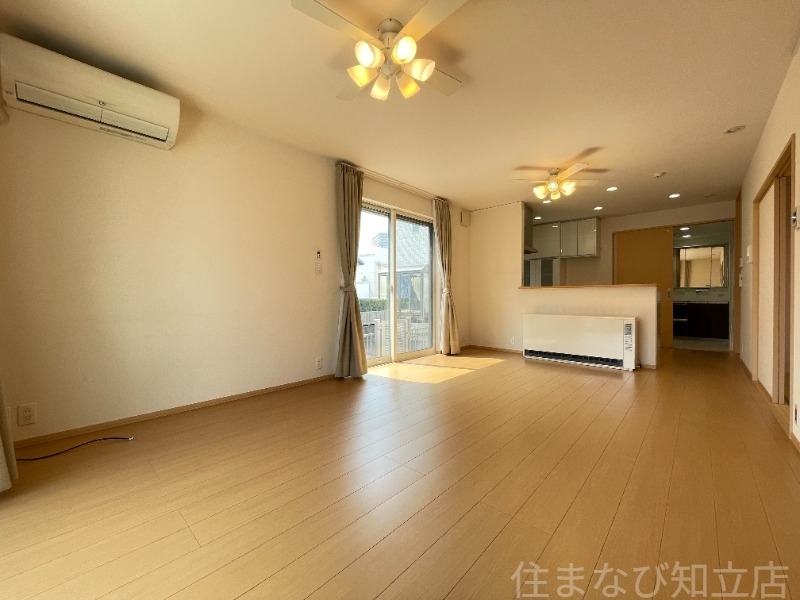 拡大写真:昭和町戸建 1階1の居室・リビング