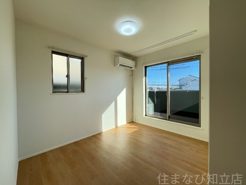 拡大写真:Land court 重原駅A 1階1の洋室