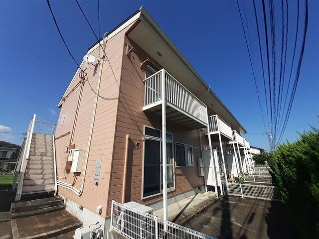 サンシティ臼井Aの外観