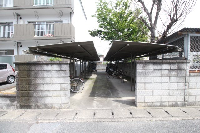 拡大写真:操南ハイツ 3階302のその他共有部分