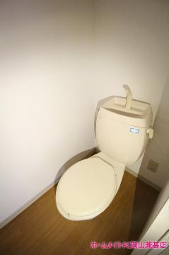 拡大写真:岡山市中区下 2階205のトイレ