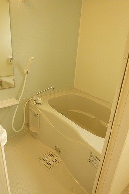 拡大写真:パーシモン北野 2階206の風呂