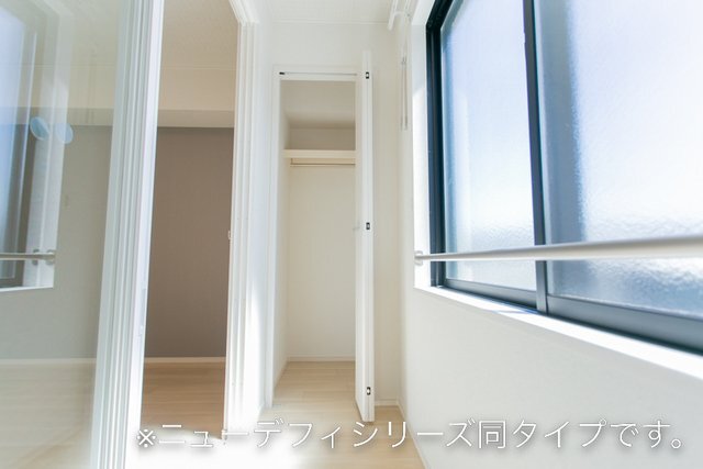 拡大写真:ルミエール 井竜 1階107の収納