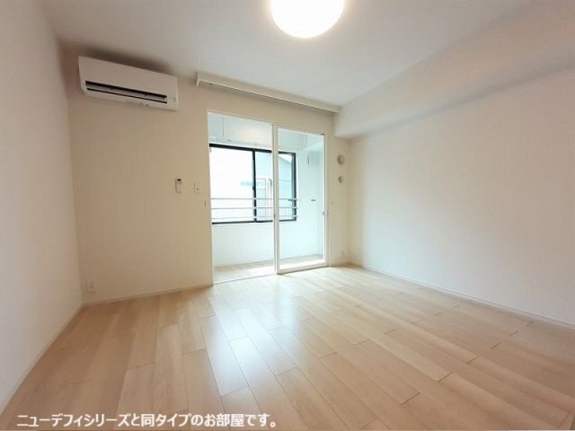 拡大写真:ルミエール 井竜 2階202の居間