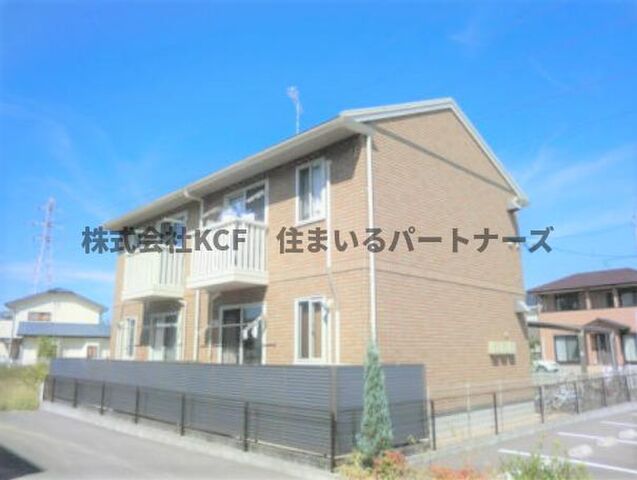 ファルコン久留米高校前の外観
