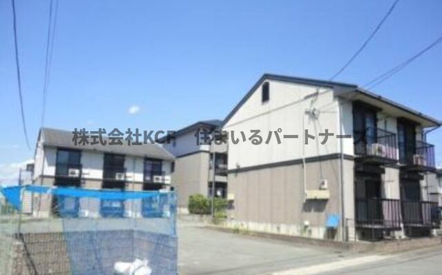 拡大写真:セジュール国分 2階A201の駐車場があるので、車を買う予定の方も安心です