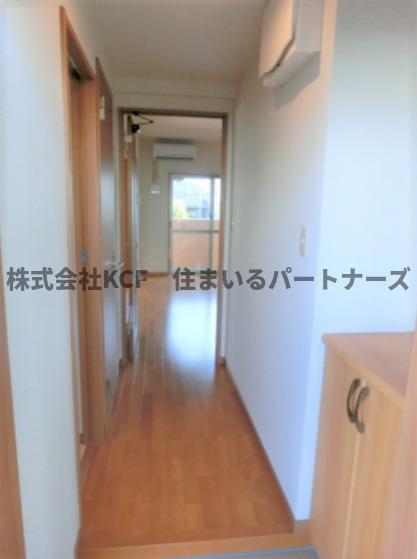 拡大写真:サンシャイン 4階402の毎日通る玄関はこちらです