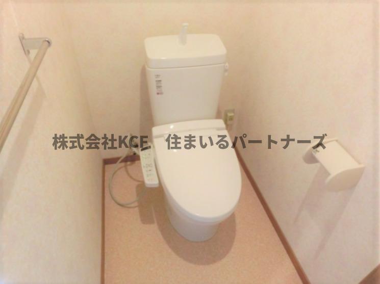 拡大写真:サンシャイン 4階402のトイレです
