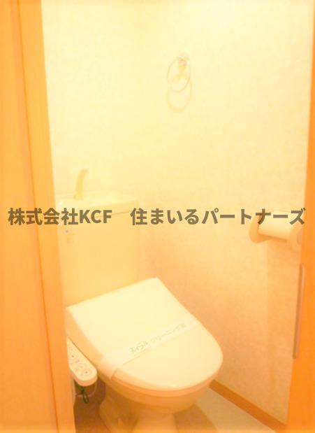 拡大写真:あきんどビル 3階302のゆったりとした空間のトイレです