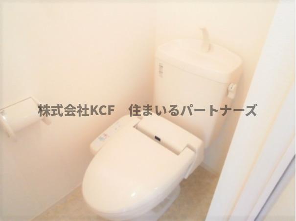 拡大写真:ファルコン久留米高校前 2階202のシンプルで使いやすいトイレです