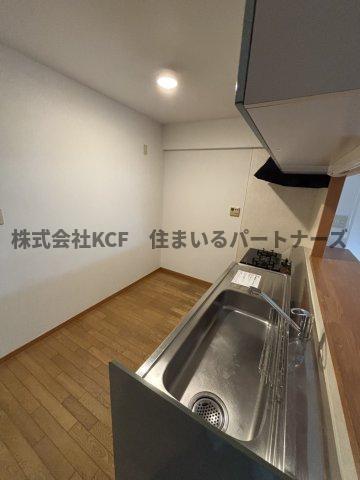 拡大写真：久留米市上津町 2階202のキッチンでお料理をお楽しみください