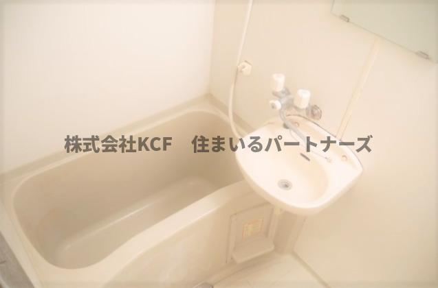 拡大写真:サンロードスI 1階Aのお風呂で日々の疲れを落としましょう