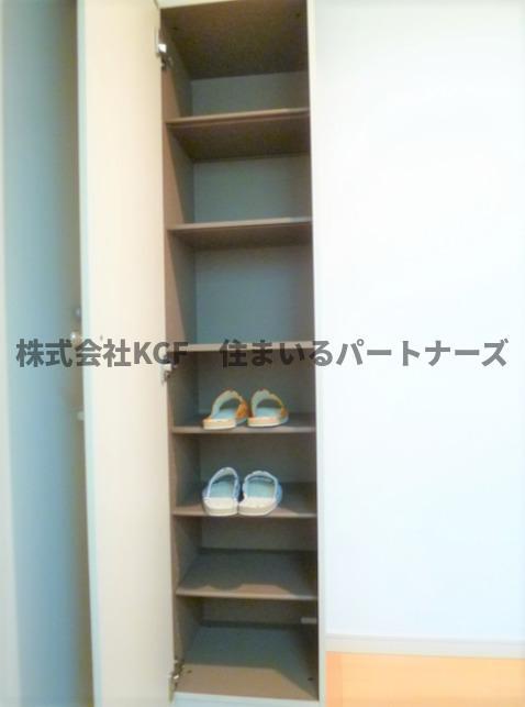 拡大写真:リブレア御井町 2階203の毎日通る玄関はこちらです