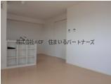 拡大写真:グレースガーデン 1階101の居間