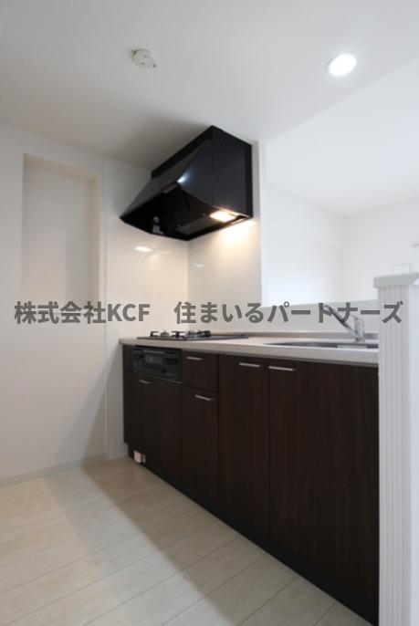 拡大写真:ウィリングネクスト 7階702のきれいなキッチンです