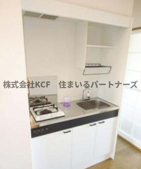 拡大写真:セジュール国分 2階A201のきれいなキッチンです