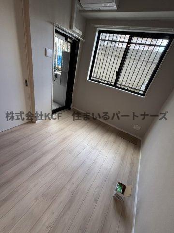拡大写真:GlanZ 六ツ門 3階302の居間