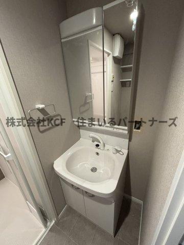 拡大写真:GlanZ 六ツ門 2階202の洗面所