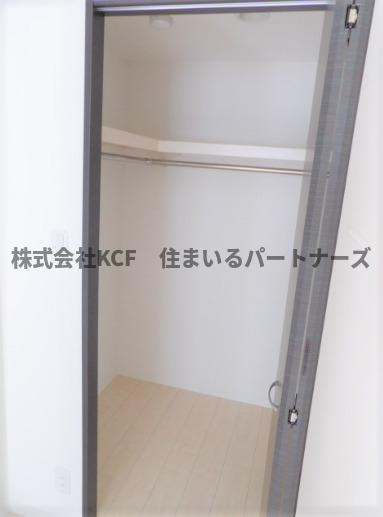 拡大写真:グランドシャトー花畑T・S 5階505の収納豊富です
