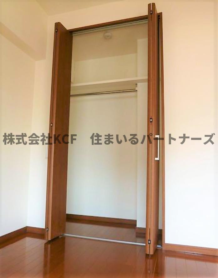 拡大写真:ブランドルフ 4階407の収納があります
