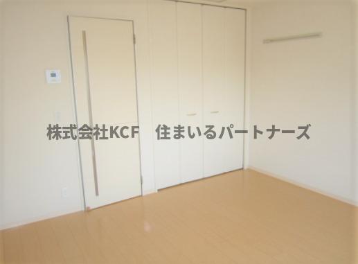 拡大写真:カトルセ 2階205の使いやすい居間です