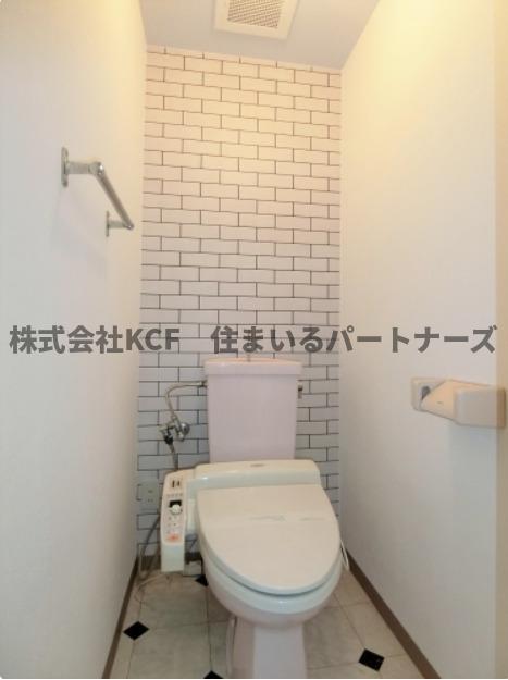 拡大写真:アルテハイム宮ノ陣 3階305のトイレもきれいです